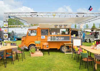 Huge Tip on How to Hire a Food Truck for Your Business Lunch 