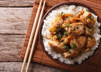 What are the best Japanese recipes for Donburi rice bowls?