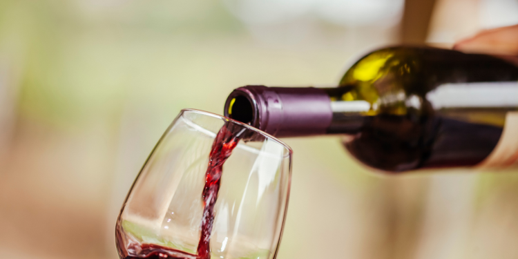 Top health advantages of drinking red wine that you must know!