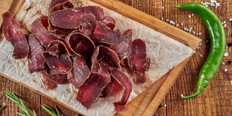 Why Nutritionists Recommend Healthy Snacking?